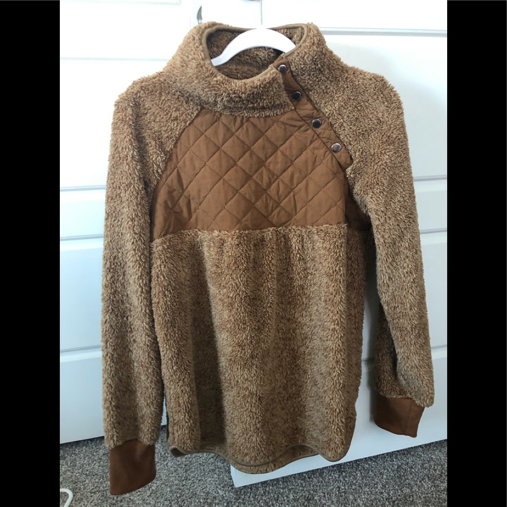 Women’s pullover